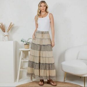 Young Threads- Elegant Cream Lace Tiered Skirt
